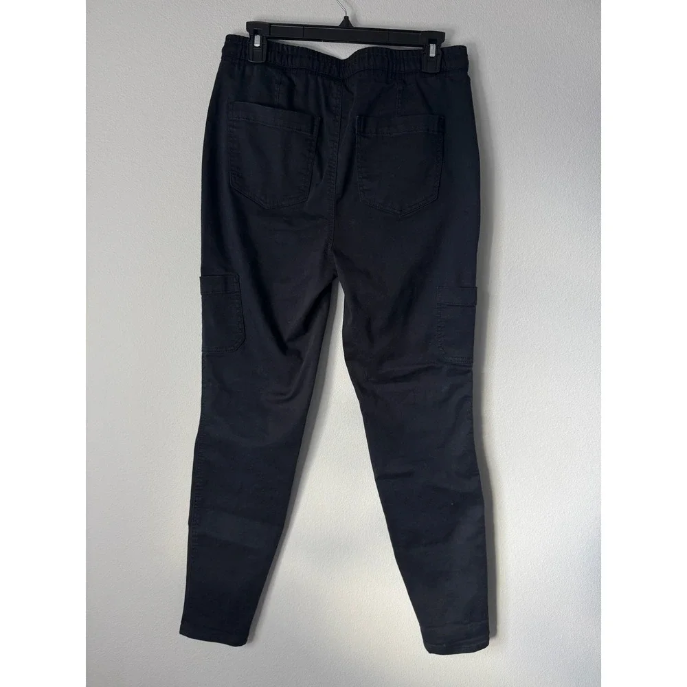 Maurices black utility